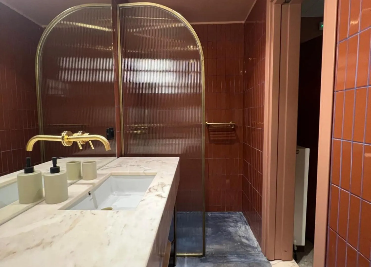 公寓 Ocean City Center Suites #Skgbnb 塞萨洛尼基 希腊